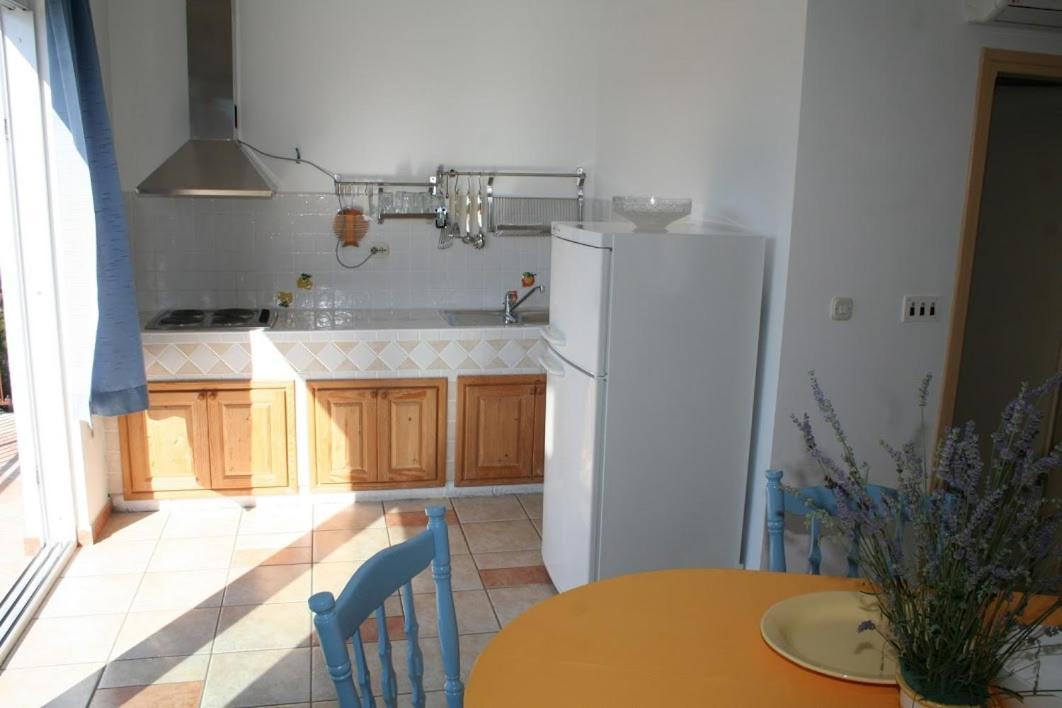 Apartmani Mladina Jelsa (Hvar) Exterior foto